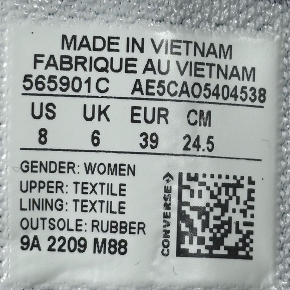 Converse Black and White High-Top Sneakers.  Brand New - Picture 9 of 10